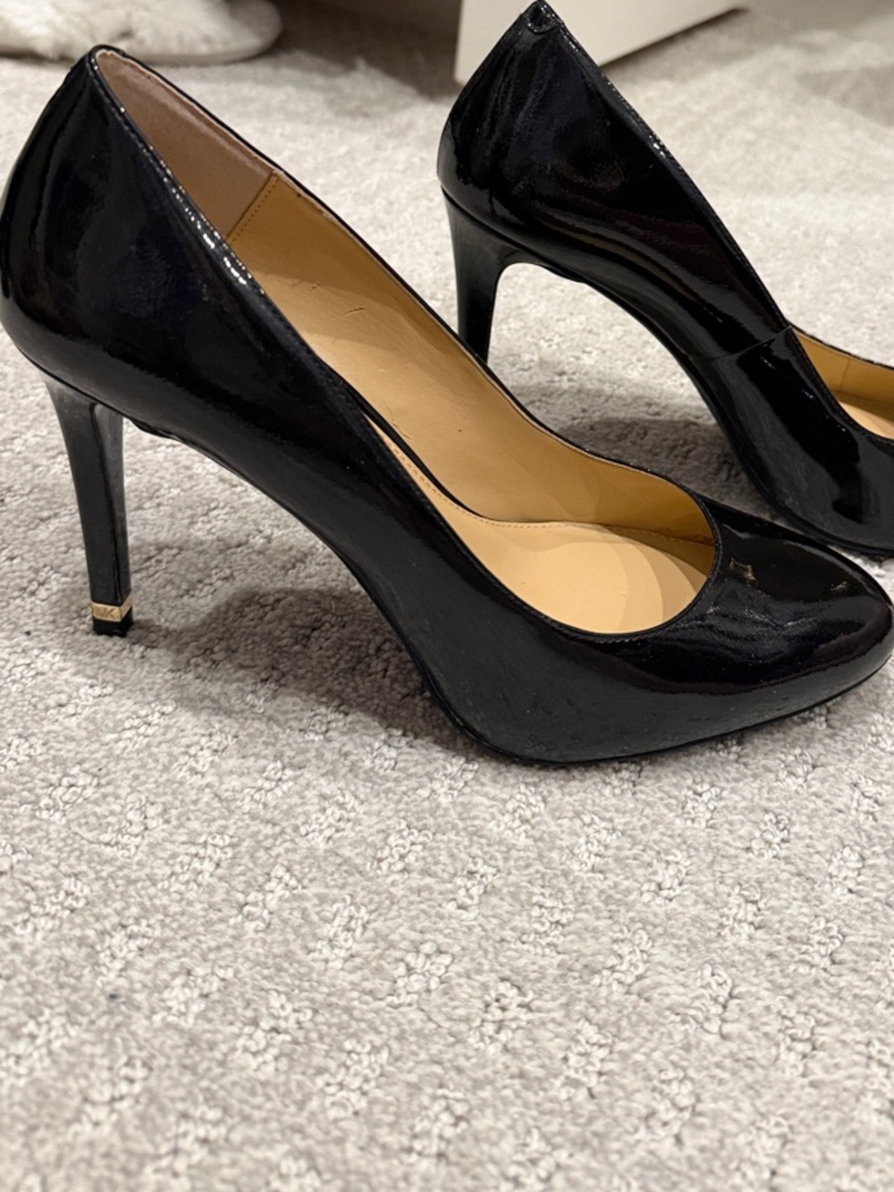 Michael Kors Black Patent Leather High Heel Pumps